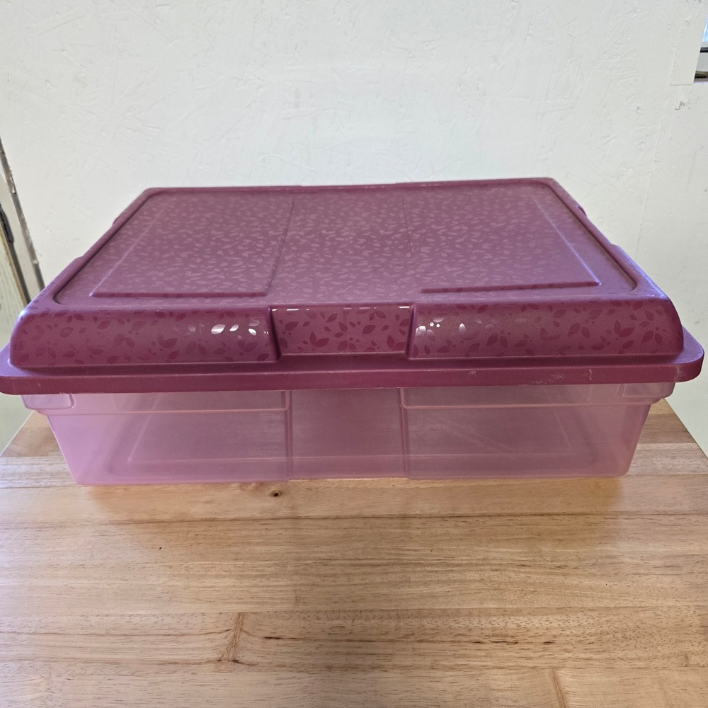 Rubbermaid Hi-Top Storage Bin 1993 Vintage 37.4 Qt Berry Pink Leaf Pattern 7021